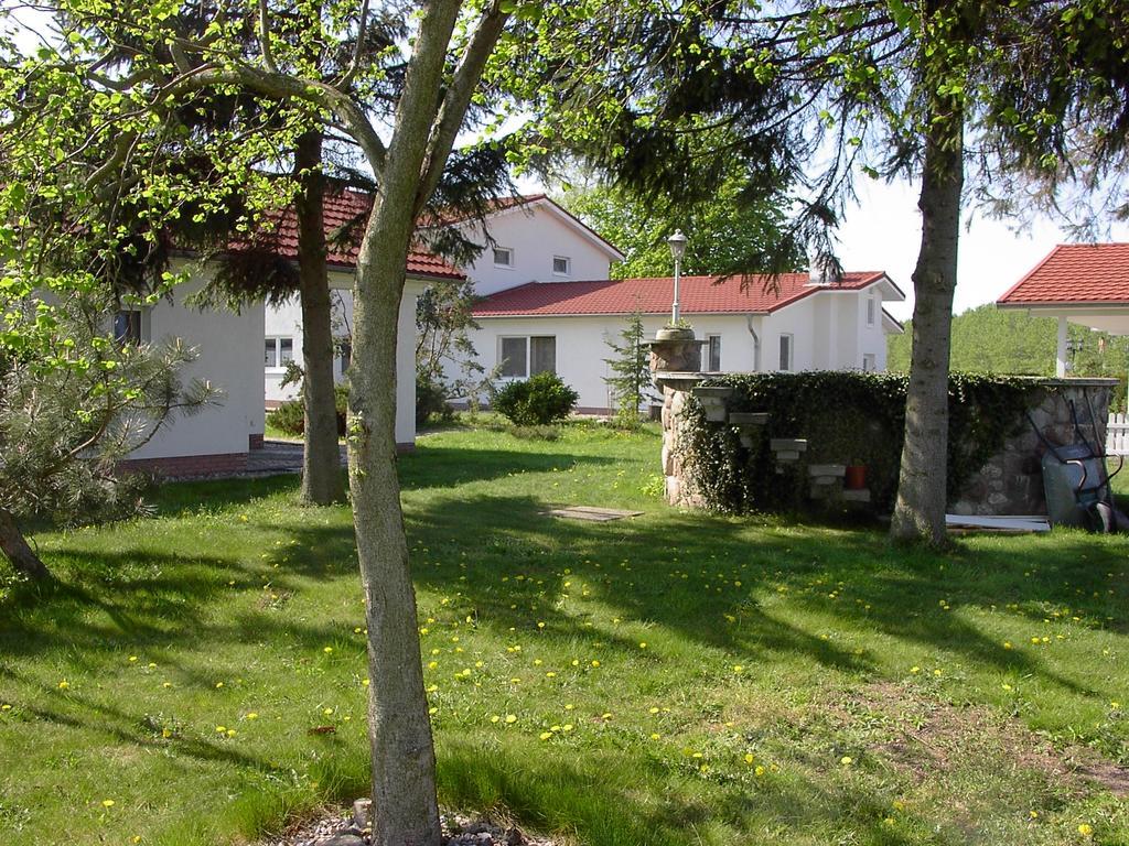 Landhotel Pathes Hof Volkenshagen Extérieur photo