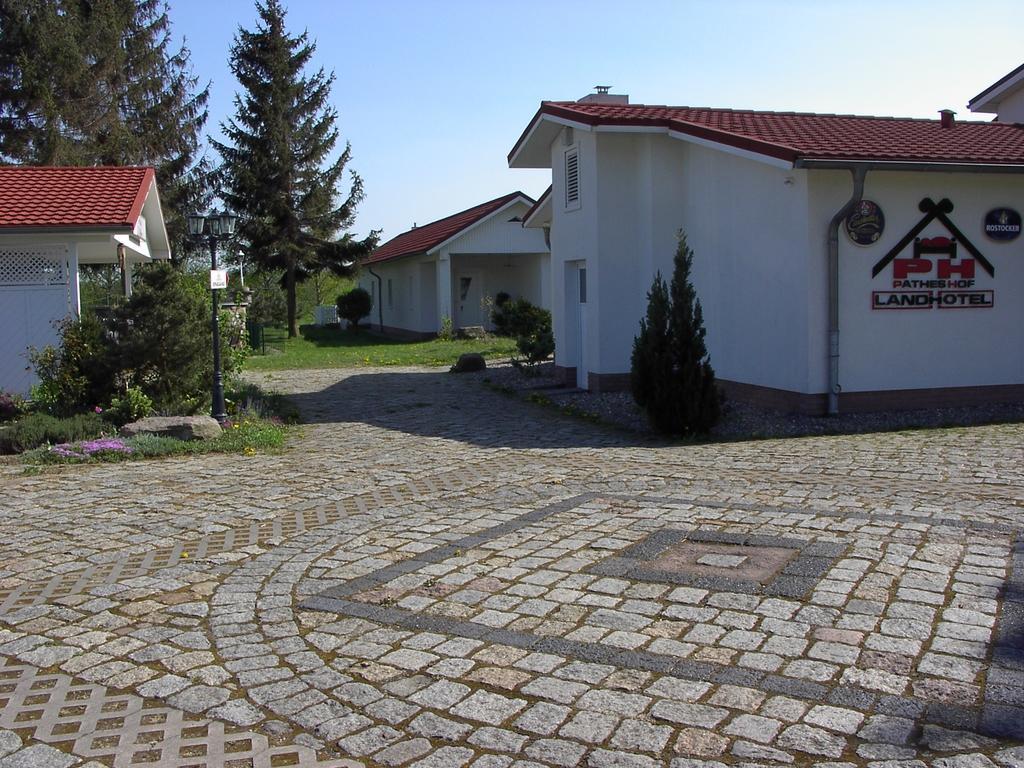 Landhotel Pathes Hof Volkenshagen Extérieur photo