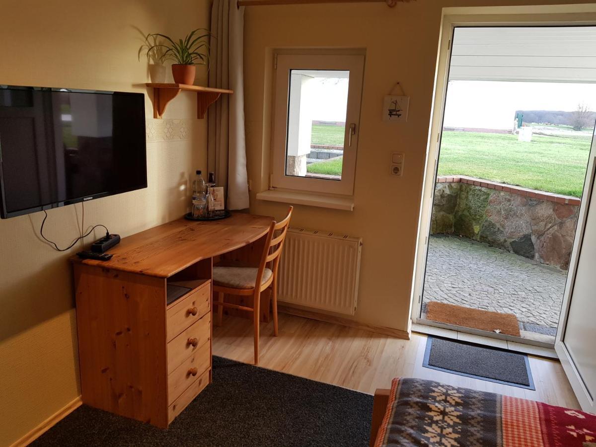 Landhotel Pathes Hof Volkenshagen Extérieur photo
