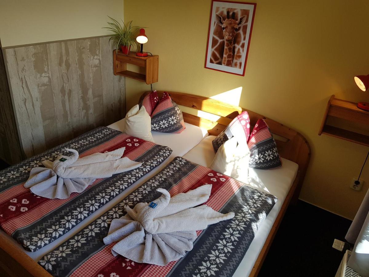 Landhotel Pathes Hof Volkenshagen Extérieur photo