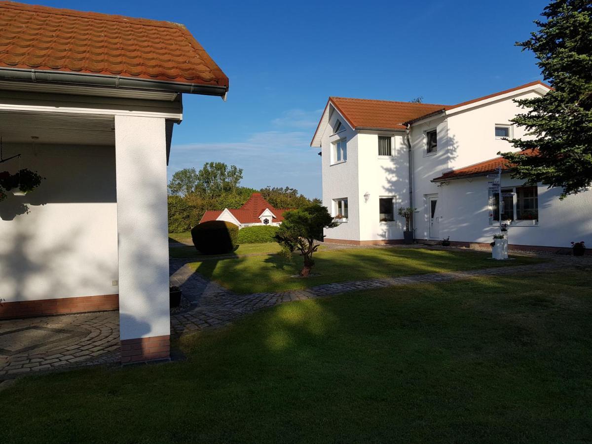 Landhotel Pathes Hof Volkenshagen Extérieur photo